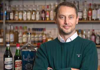 Rhys Vickery lämnade bardisken i Sydney för Stockholm.